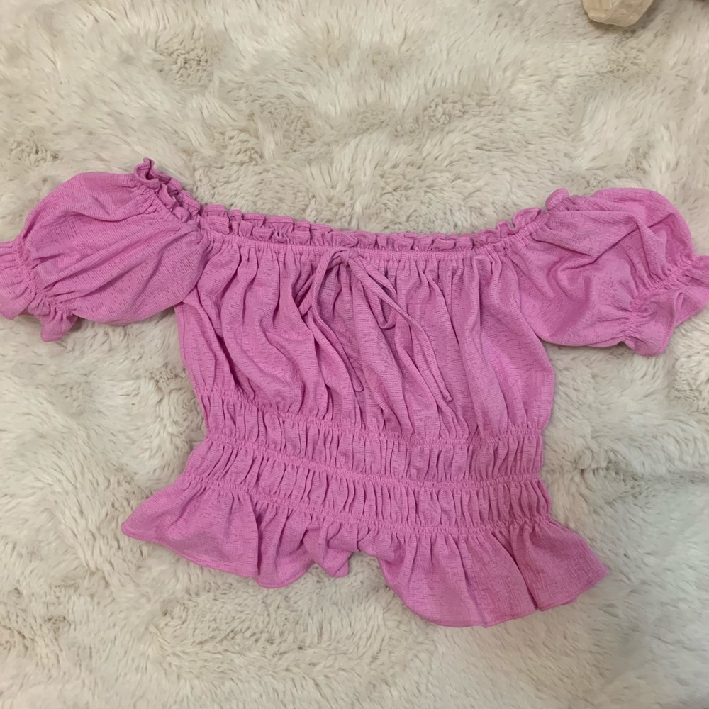 Forever21 lilac pink blouse crop top
